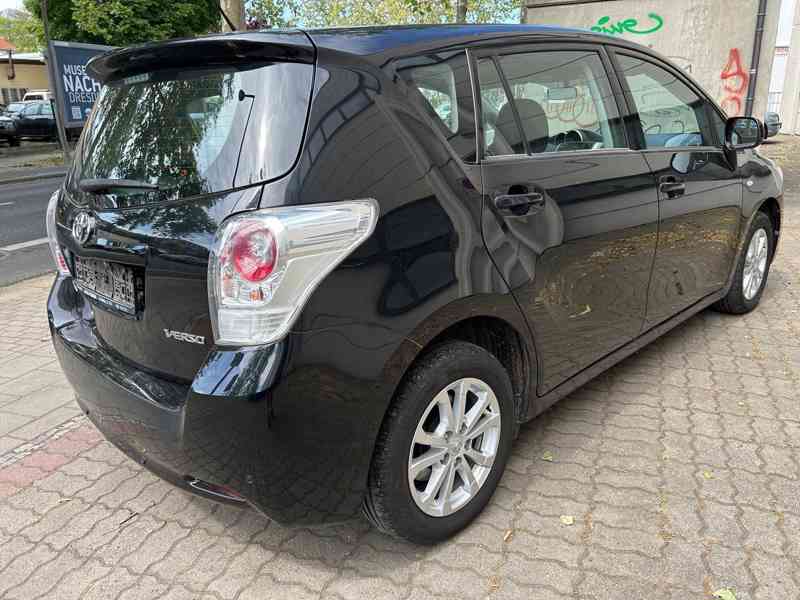 Toyota Verso 1.8i Edition benzín 108kw - foto 7