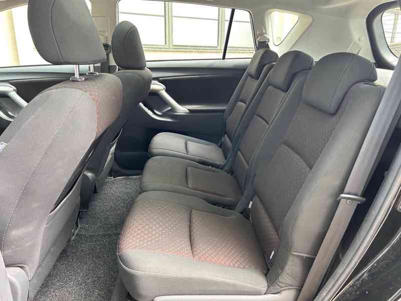 Toyota Verso 1.8i Edition benzín 108kw - foto 11