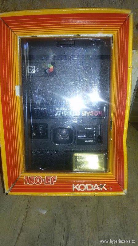 Fotoaparát KODAK + Halina pocket 2000 - foto 1
