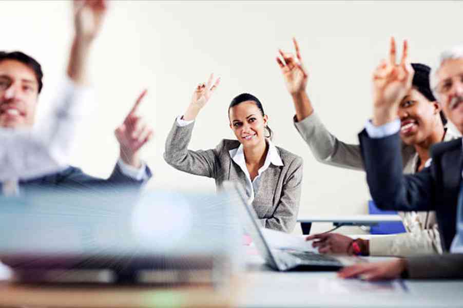 Rychlé a dostupné půjčky pro Českou republiku a okolí.  