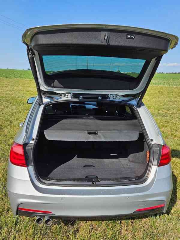 BMW Řada 3 2,0   320d xDrive - foto 11