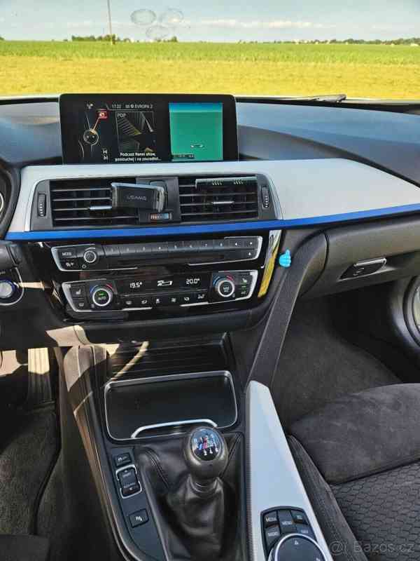 BMW Řada 3 2,0   320d xDrive - foto 18