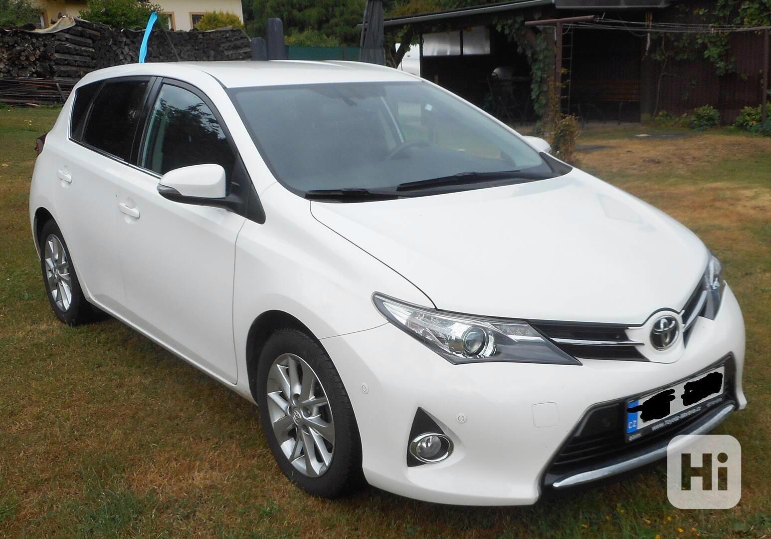 Toyota Auris 1.6, 97 kW, Hatchback, 2014 - foto 1