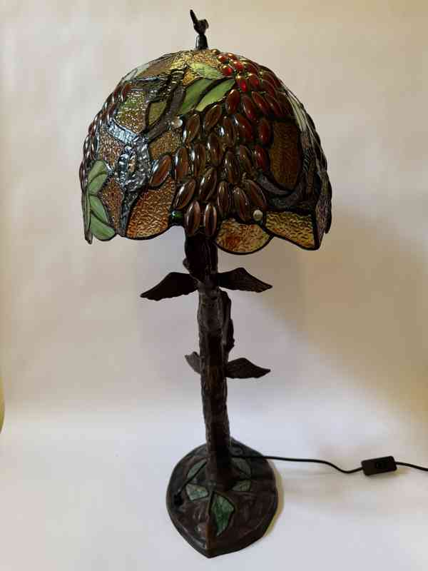 Stolní lampa Tiffany ptáčci v secesním stylu 80 cm - foto 3