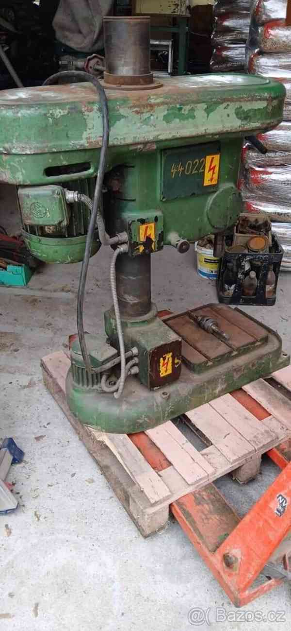 Stolní dílenská vrtačka TOS V16 - foto 4