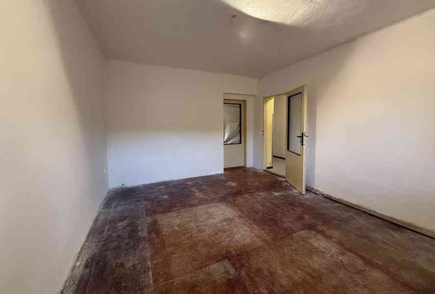 PRODEJ RODINNÉHO DOMU 3+1 V OBCI HRUŠOVANY U BRNA - foto 3