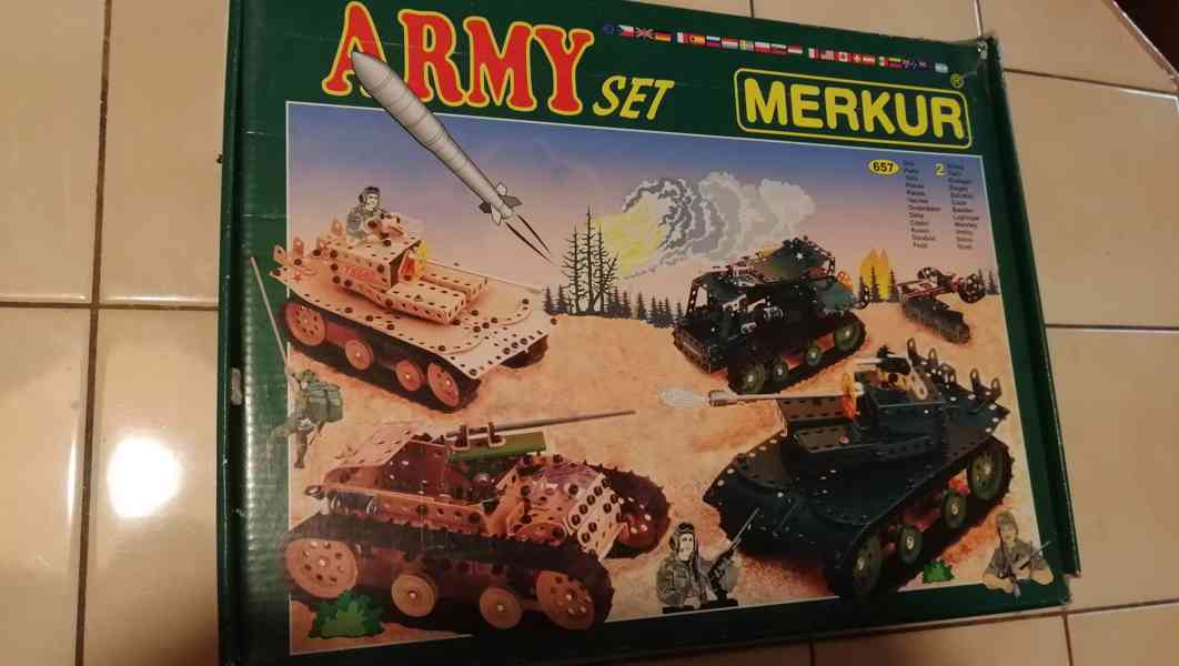 Stavebnice Merkur Army