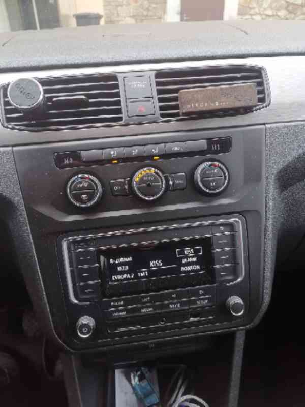 Volkswagen Caddy rodinné MAXI 7 MÍST	 - foto 6