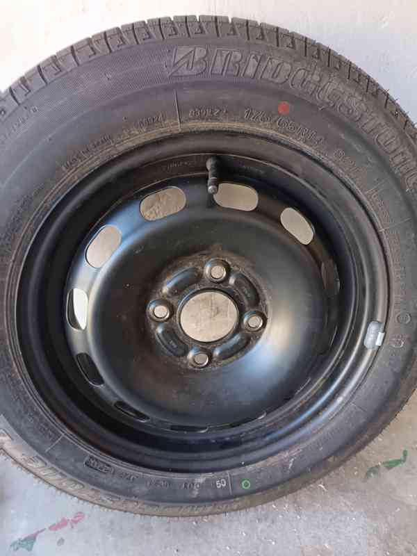 Prodám disky Mazda 2 DY, 5.5J x 14 ET 47.5 plech - foto 2