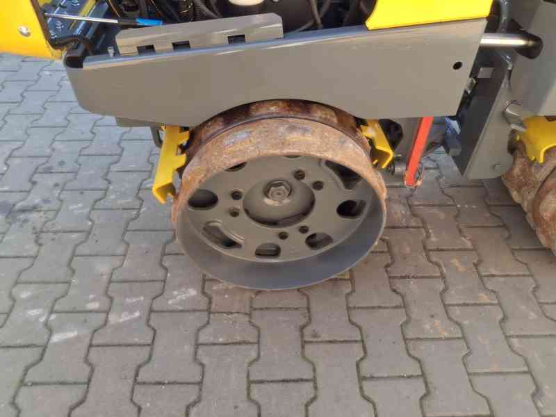 Wacker Neuson RTSC3 – ježkový vibrační válec, dálkové ovládá - foto 8