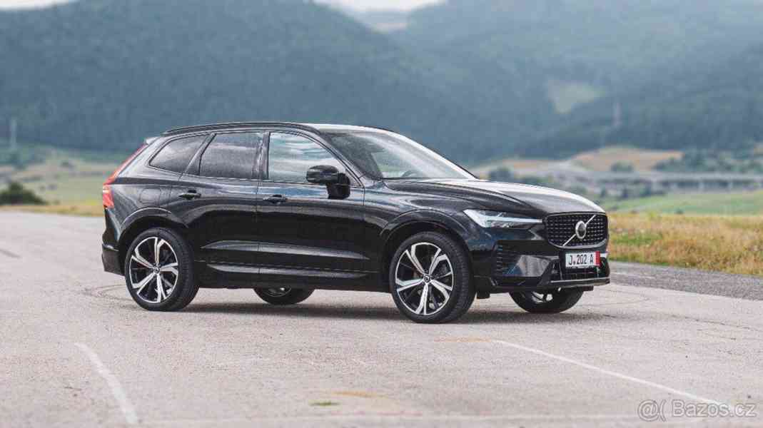 Volvo XC60 2,0 B4 FWD diesel Plus Dark Auto  Volvo XC60 B4 2 - foto 7