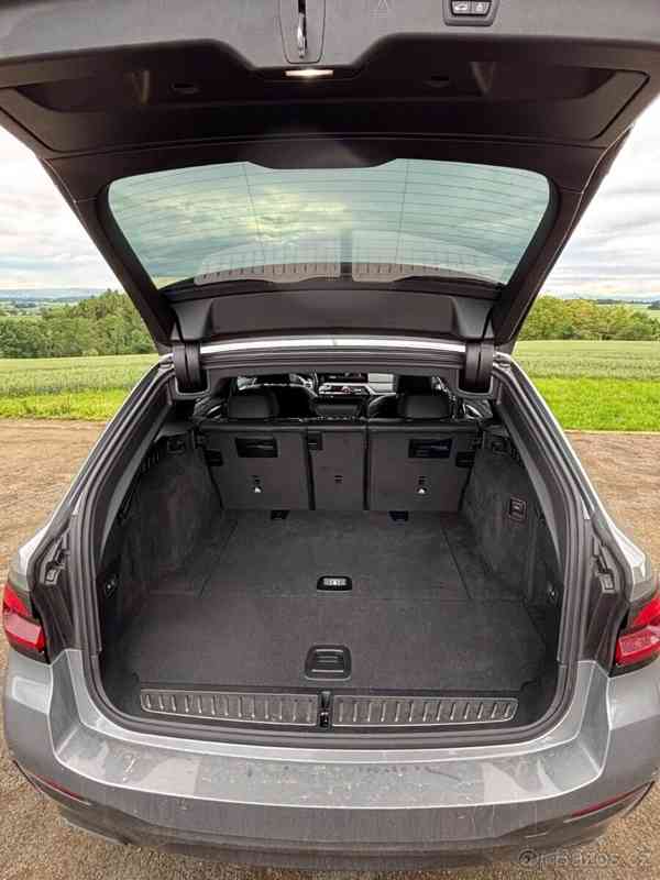 BMW Řada 5 2,0 530i 185kw - foto 10