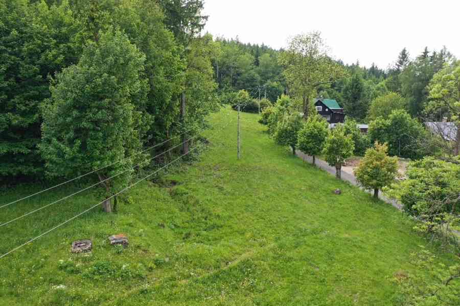 Stavební pozemek 940 m² v srdci Jizerských hor – Dolní Maxov - foto 8