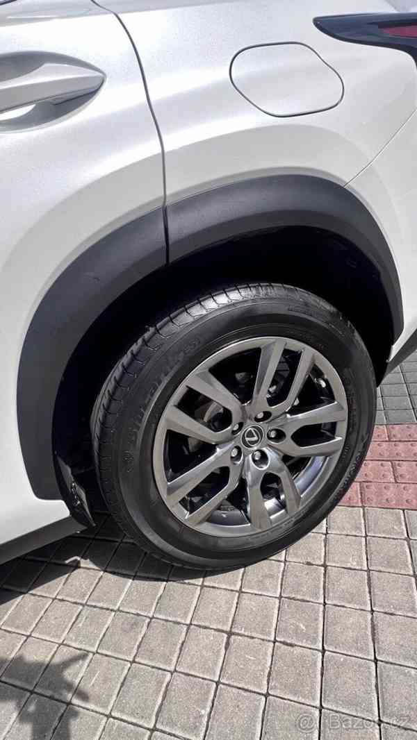 Lexus NX 300 - foto 3