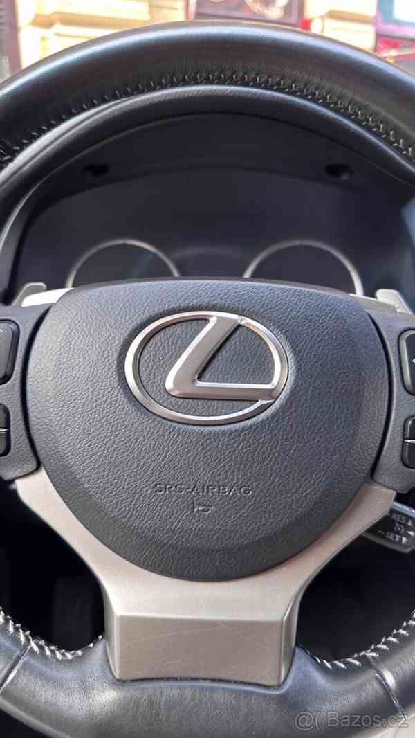 Lexus NX 300 - foto 11