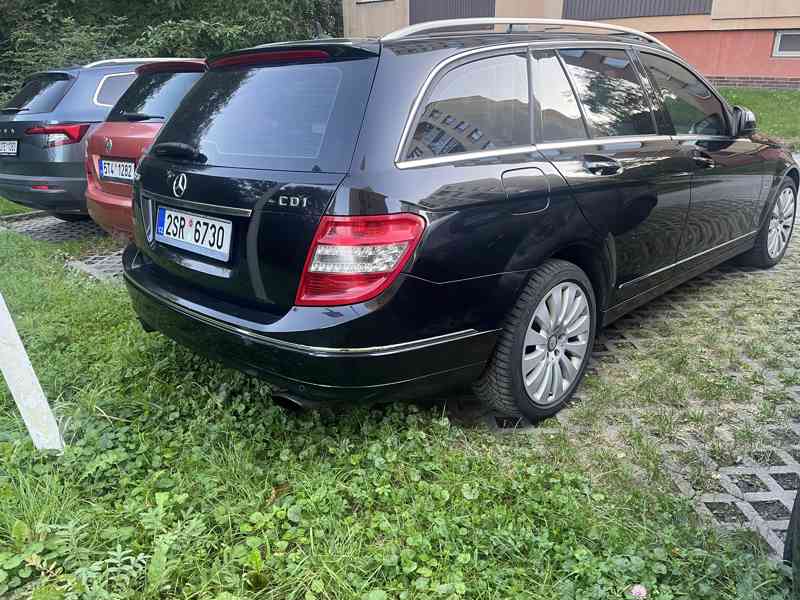 Mercedes C 320CDi Manual  - foto 6