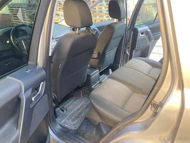 Land Rover Freelander 2,2 TD4 2014 4x4 1.majitel koupen v CZ - foto 11