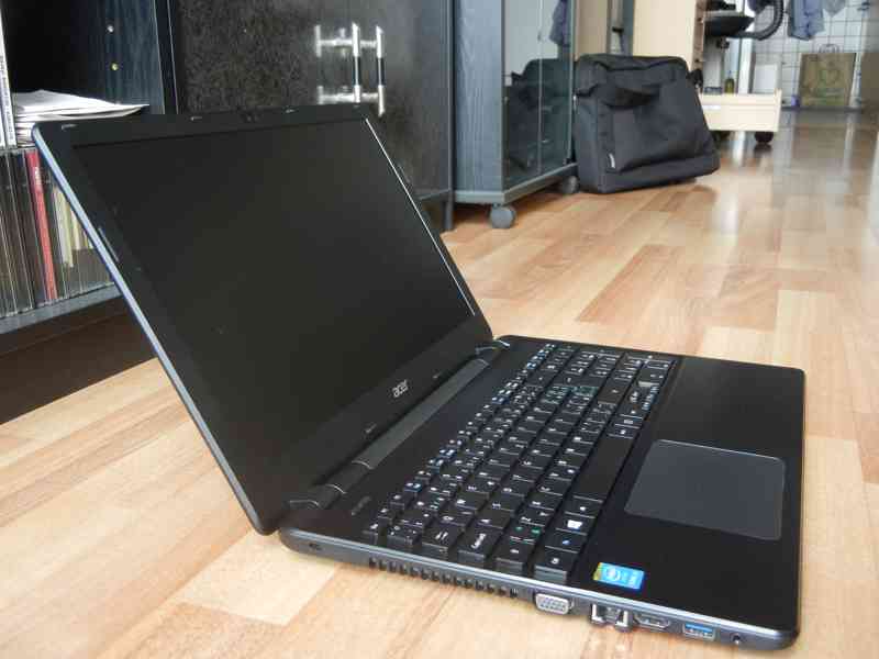 Acer TravelMate P256,Intel Core i3-4030U - foto 3
