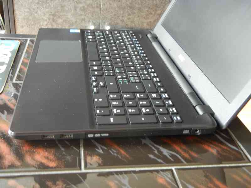 Acer TravelMate P256,Intel Core i3-4030U - foto 6