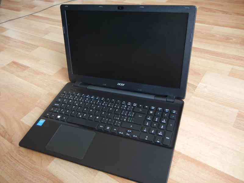 Acer TravelMate P256,Intel Core i3-4030U - foto 5
