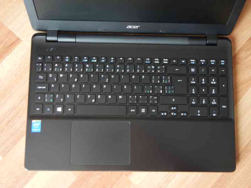 Acer TravelMate P256,Intel Core i3-4030U - foto 7