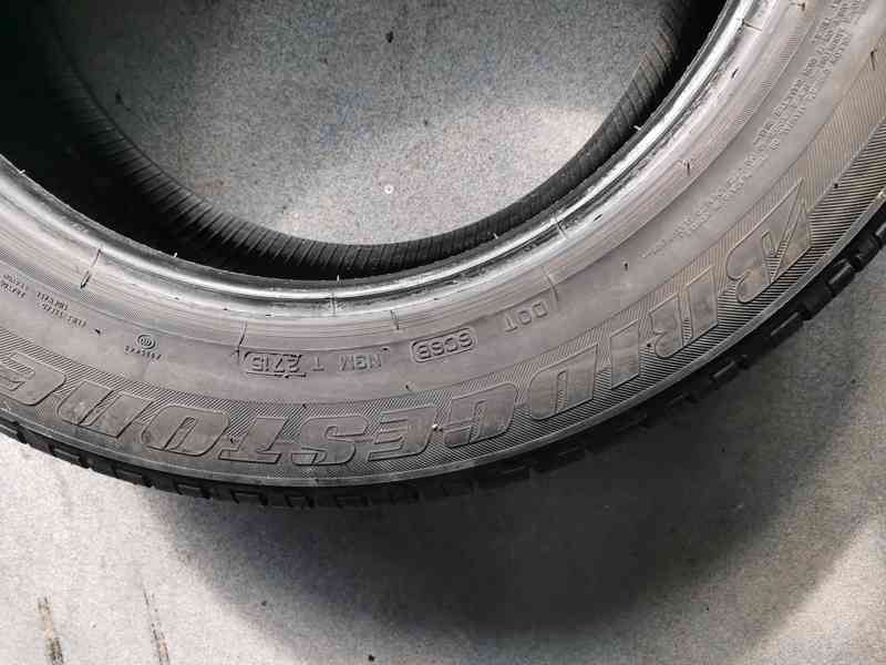 pneu 235/55 R17 Bridgestone  - foto 3