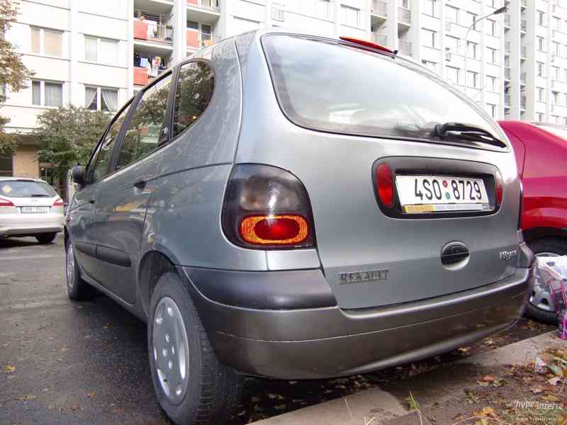 RENAULT SCÉNIC 1.9D - foto 2