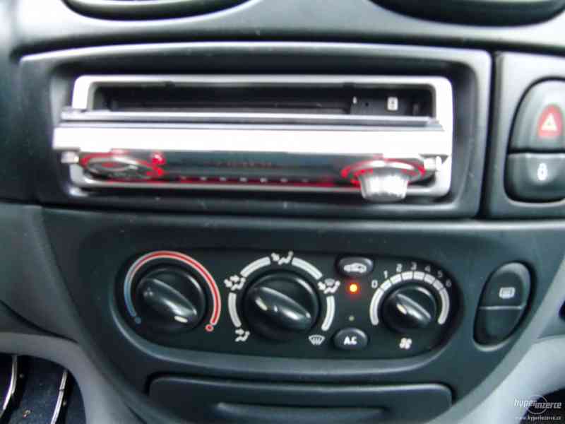 RENAULT SCÉNIC 1.9D - foto 7