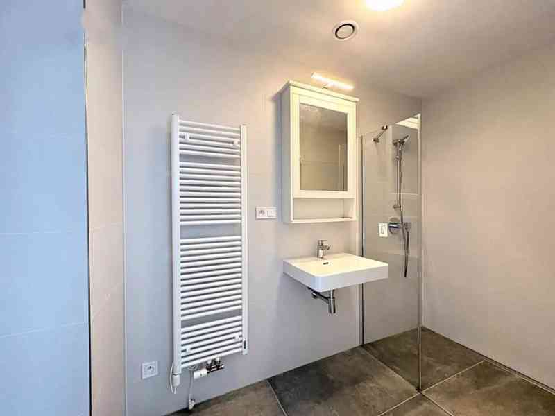Pronájem bytu 2+kk 57 m² - foto 6