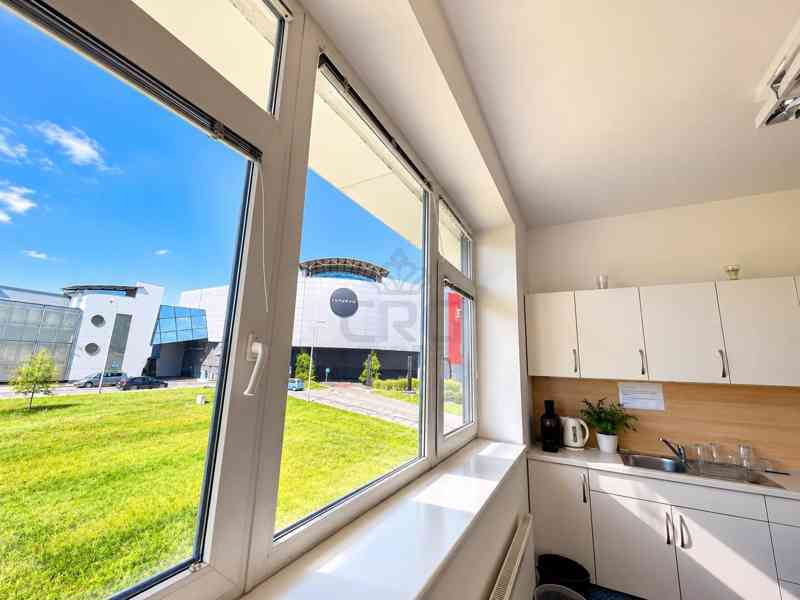 KANCELÁŘSKÉ PROSTORY K PRONÁJMU, SAMOSTATNÁ KANCELÁŘ 25,9 M² - foto 17
