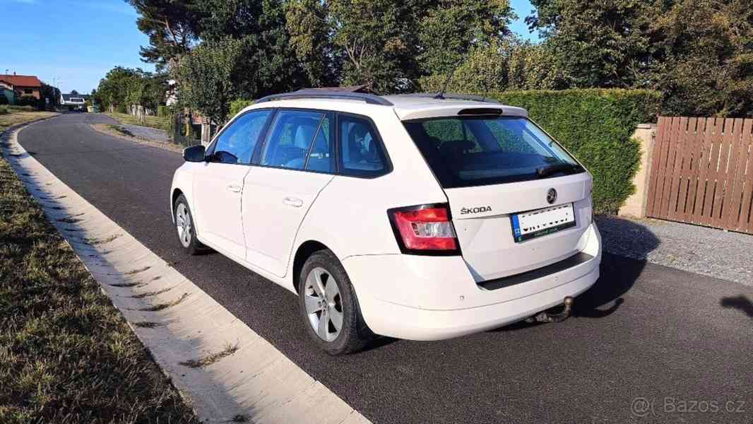 Škoda Fabia 1,0   Style TSI (70 kW), r. 2018 - foto 3