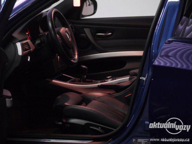 BMW Řada 3 3.0, benzín,  2011, navigace, kůže - foto 9