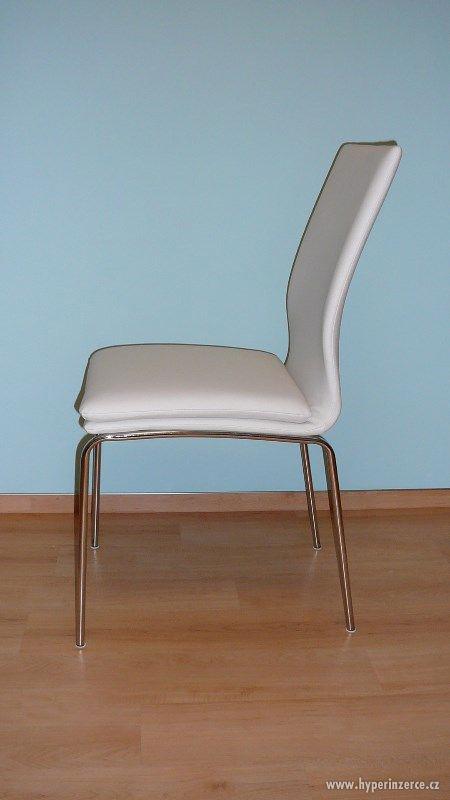 Prodej elegantních nových bílých židlí - foto 2