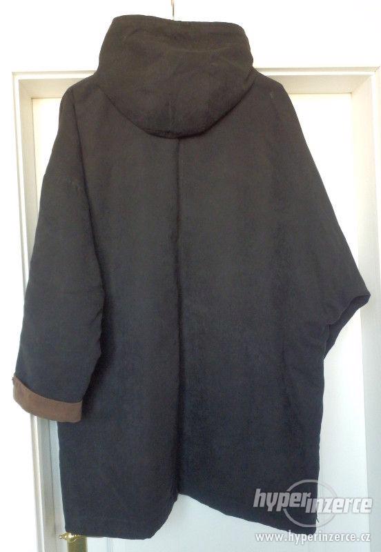 Černá dámská bunda s kapucí Zett - foto 2