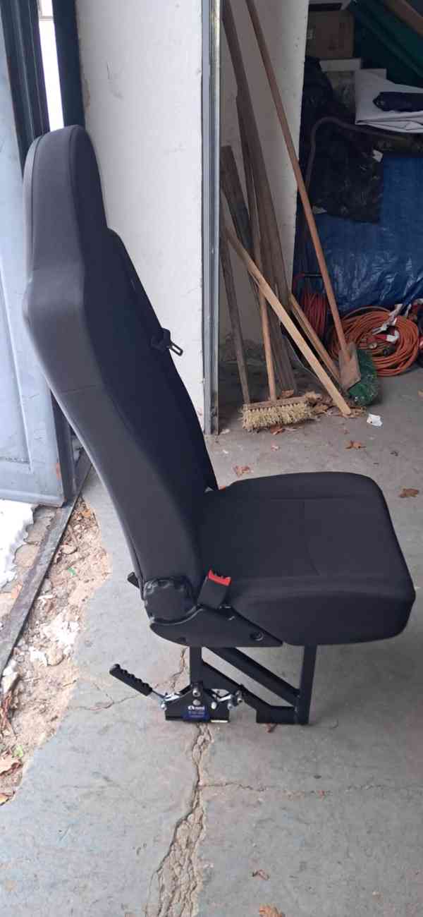 Prodám nové sedačky  - foto 9