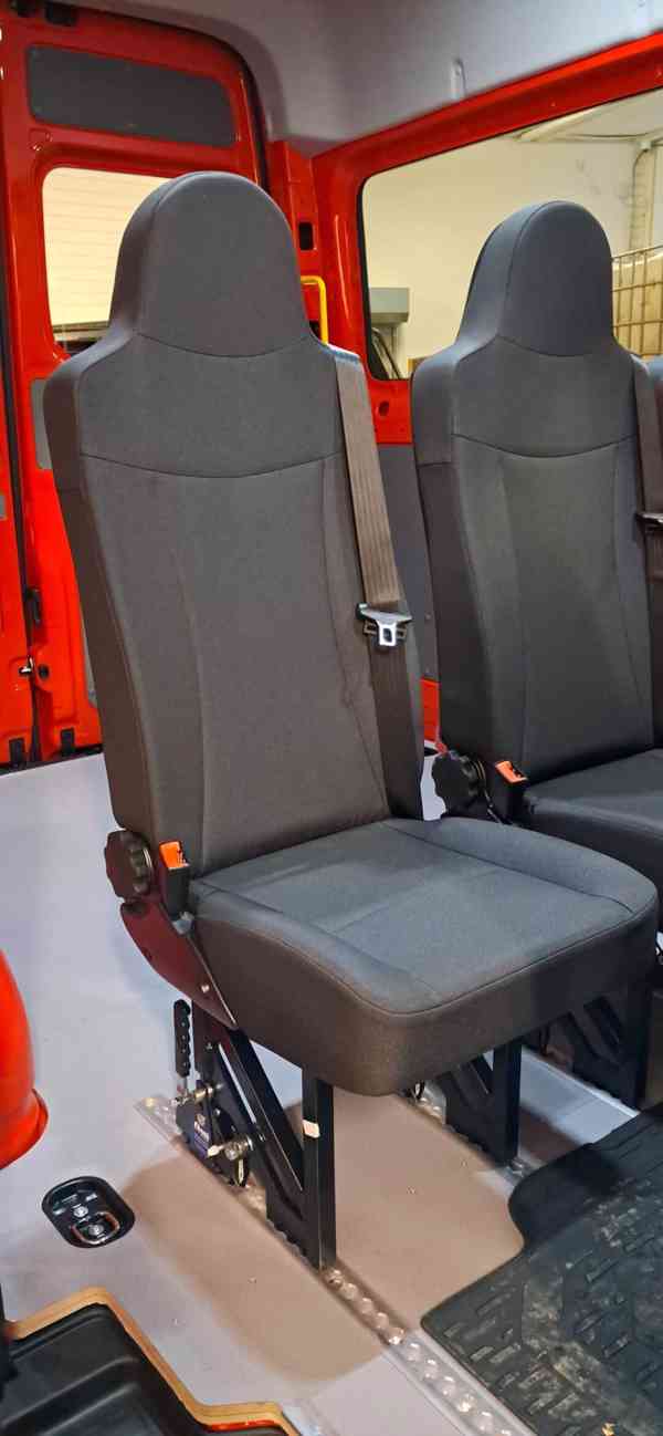 Prodám nové sedačky  - foto 2