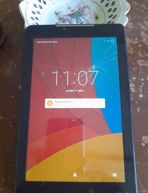 Na prodej telefony tablety  něco je funkční něco na opravu  - foto 6