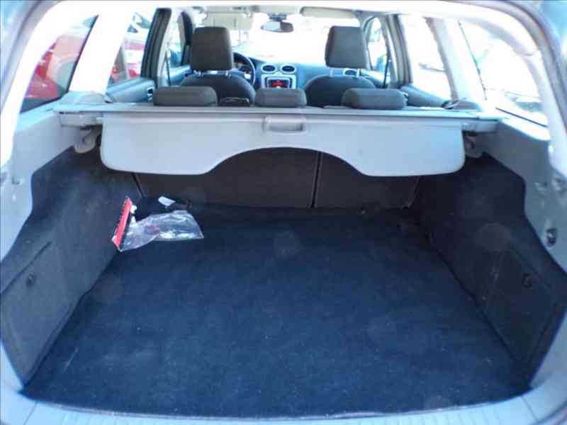 Ford Focus 1,8 i N1, NOVÉ ROZVODY - foto 9