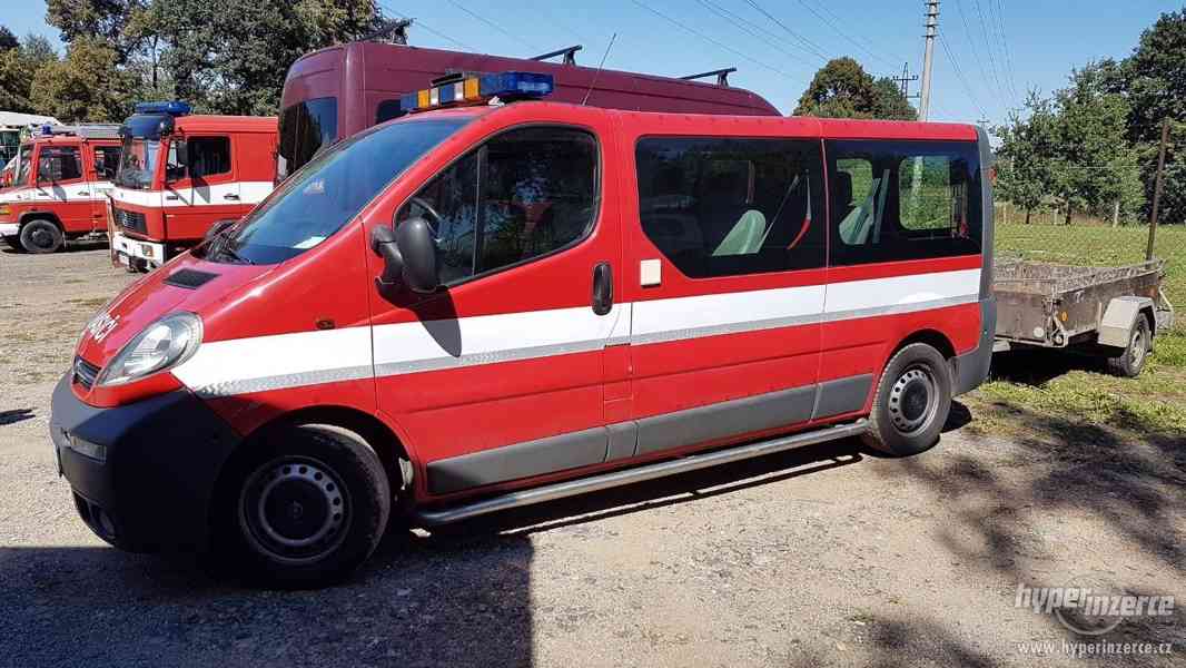 prodáme 9-ti místní Opel Vivaro Combi dCi 60 - foto 2