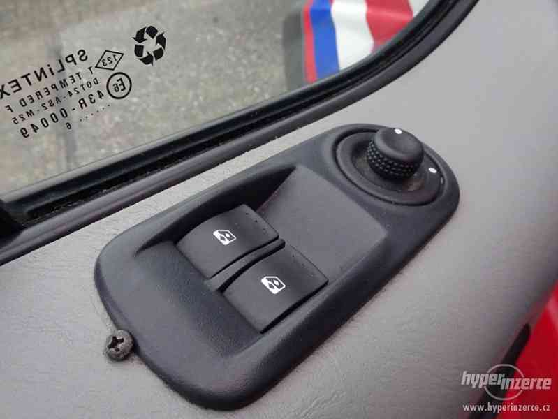 prodáme 9-ti místní Opel Vivaro Combi dCi 60 - foto 9