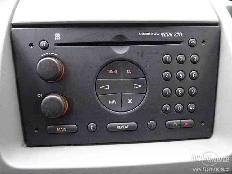 prodáme 9-ti místní Opel Vivaro Combi dCi 60 - foto 13