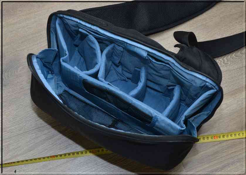 Fotobatoh: Crumpler Quick Escape Sling L černý - foto 5