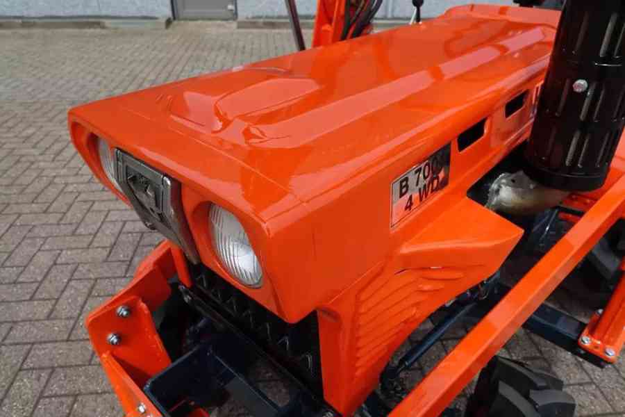 Traktor Kubota B7001 4wd - foto 6