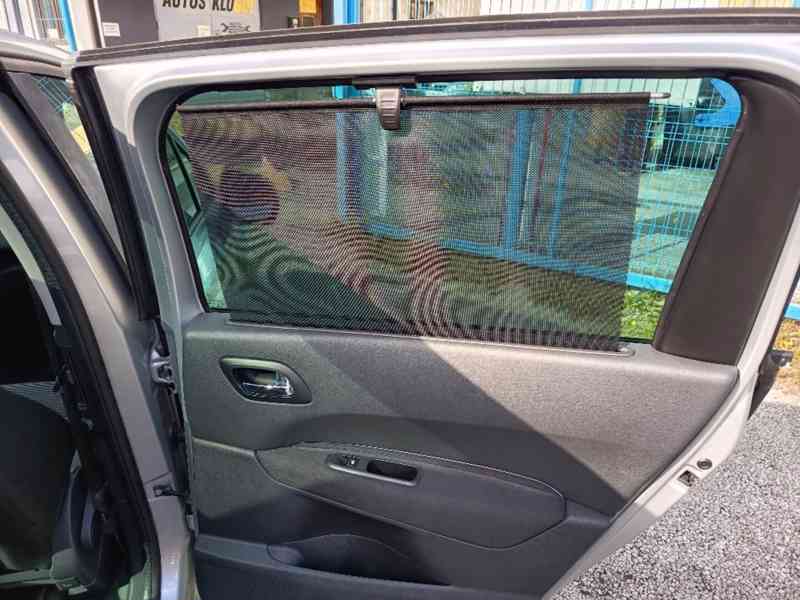 Peugeot 5008 2,0HDI Comfort Panorama - foto 16