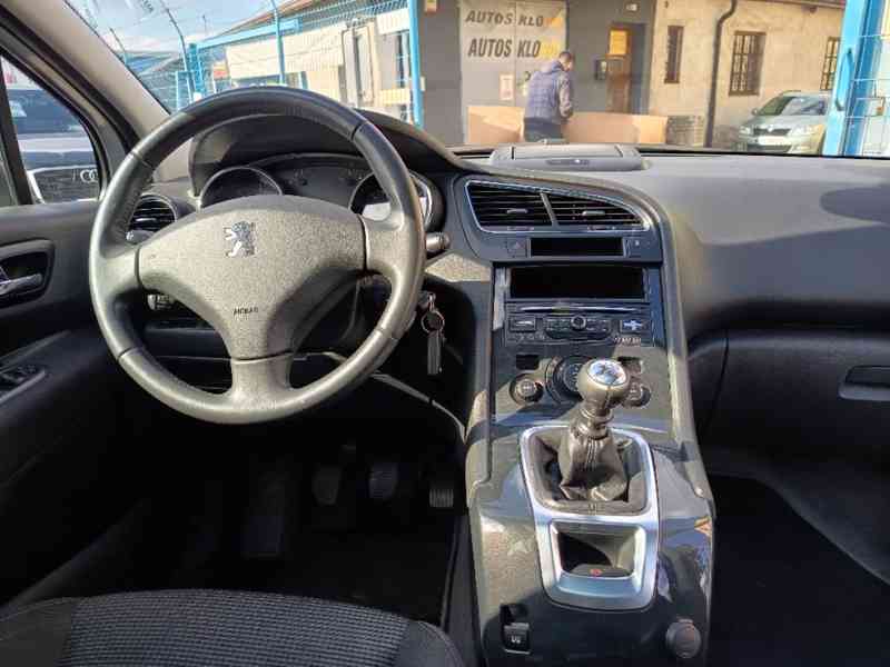 Peugeot 5008 2,0HDI Comfort Panorama - foto 13