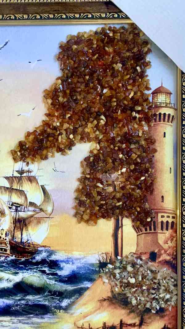 Luxusní jantarový obraz „Maják a plachetnice“ – originál - foto 6