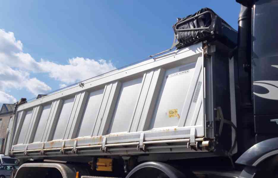 Sklápěč MB AROCS 8x4 MEILLER Bordmatic / elektr. plachta - foto 9