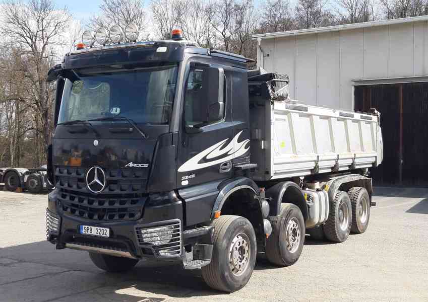 Sklápěč MB AROCS 8x4 MEILLER Bordmatic / elektr. plachta - foto 2
