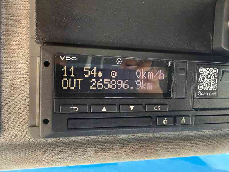 Sklápěč MB AROCS 8x4 MEILLER Bordmatic / elektr. plachta - foto 8