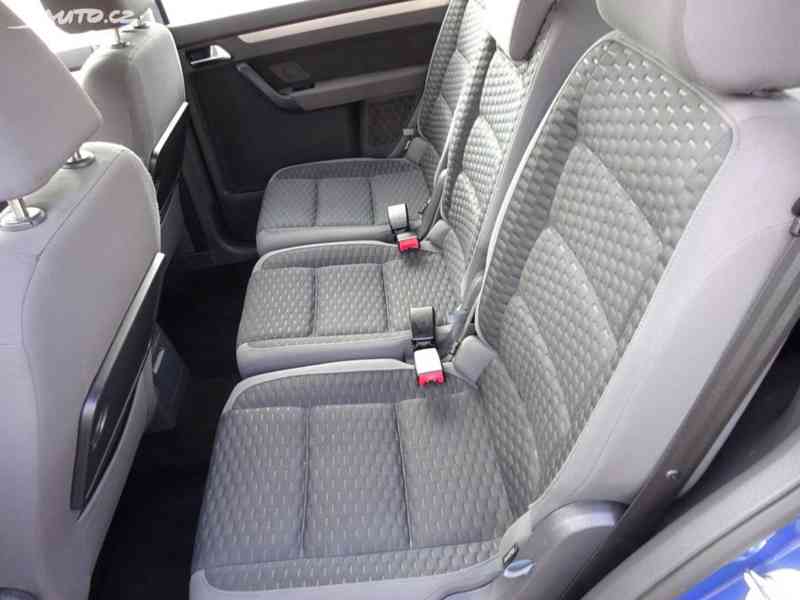 VW Touran 1.4 TSI r.v.2010 (103 kw) tk:10/2026 - foto 16